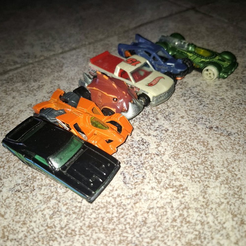 Hot Wheels set of used vintage cars