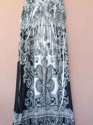 Denver Hayes plus size maxi dress, black and white paisley print
