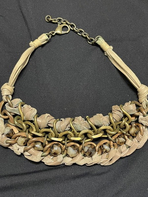 Leather Rococo necklace or bracelet used, beige