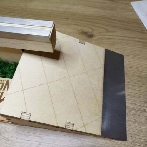 Wooden fingerboard ramp like new