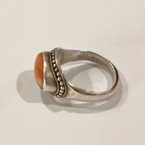 Chinese ring used, vintage 1930s-50s, size 19 or 59