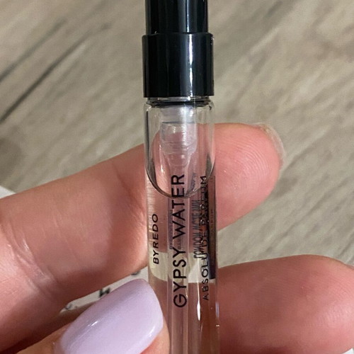 Perfume samples like new, luxury niche brands Kilian, Byredo, Diptyque