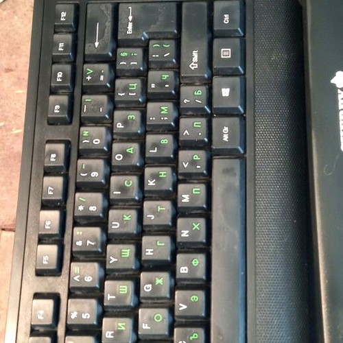 Computer keyboards used, set of 2