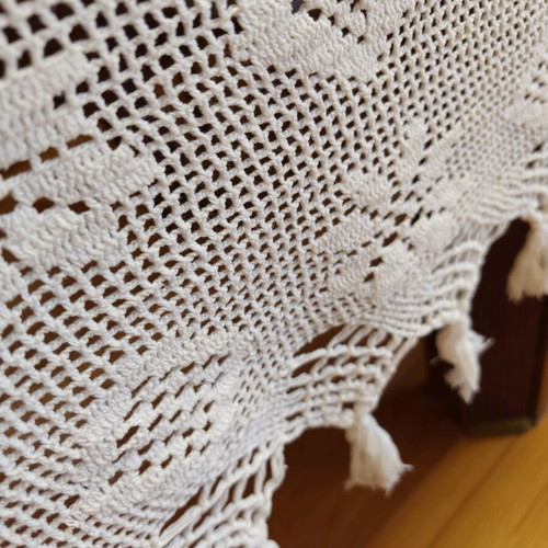 Handmade knitted tablecloth like new 150x240