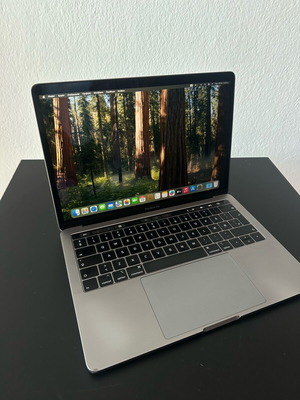 Apple MacBook Pro 13” 2019 used, Intel Core i5, 8GB RAM, 128GB SSD