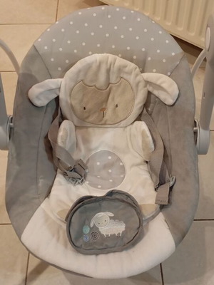 Relax baby swing like new with music and adjustable recline