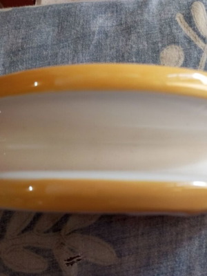 Glass Easter napkin holder like new