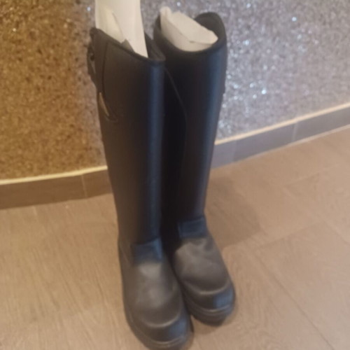 Equestrian shoes new, pair size 38-39 and children's size 37