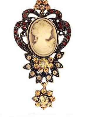 Vintage Brooch with Cameo New, Multicolor Alloy