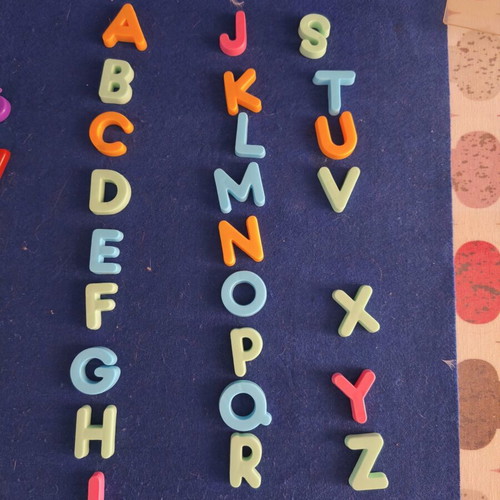 Magnetic English Alphabet Letters like new, missing W