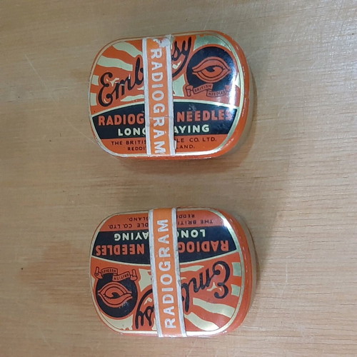 Collectible gramophone needles sealed, like new, from England