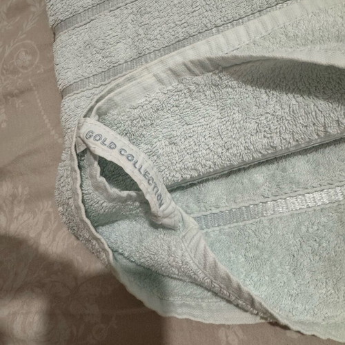 Togas & Aslanis cotton towel set used, premium quality, blue
