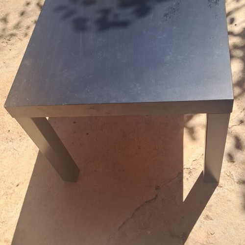 IKEA coffee table like new