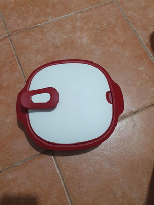 Tupperware 1.4L thermal container for food