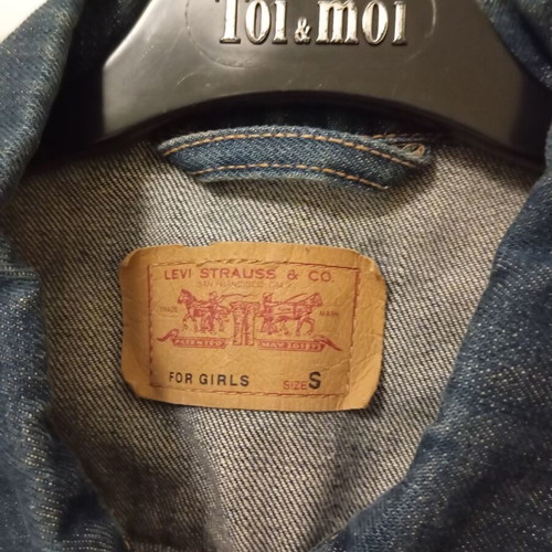 Levi Strauss denim jacket small