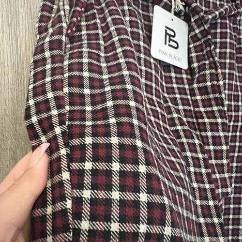 Checked pants new, unworn, one size, black