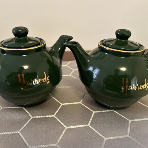 Harrods 12oz green teapots set of 2 with gold logo new