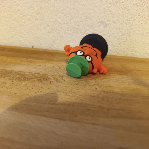 Mr. Clever figure
