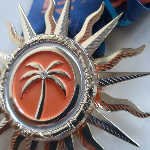 Miami 2024 Marathon Medal like new, authentic