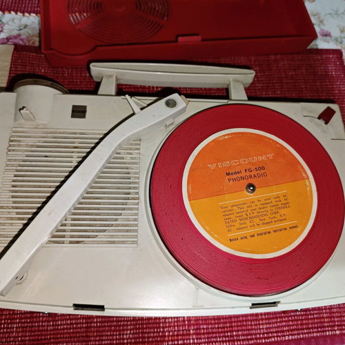 Viscount Transistor Phonoradio model FG-500 used, portable AM radio and turntable