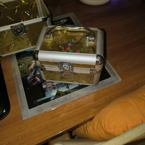 Storage boxes set of 2 like new, for jewelry or anything