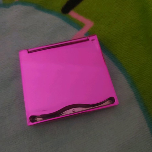 Compact mirror for bag very impressive