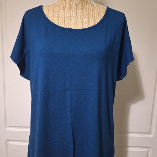Attrattivo viscose blouse with short sleeves, petrol blue