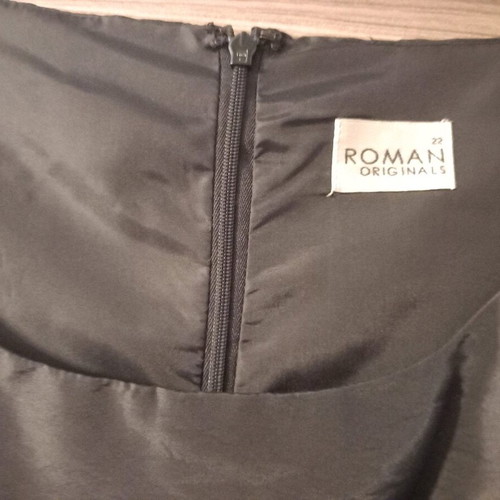 Roman black dress used, taffeta, sleeveless, size 50