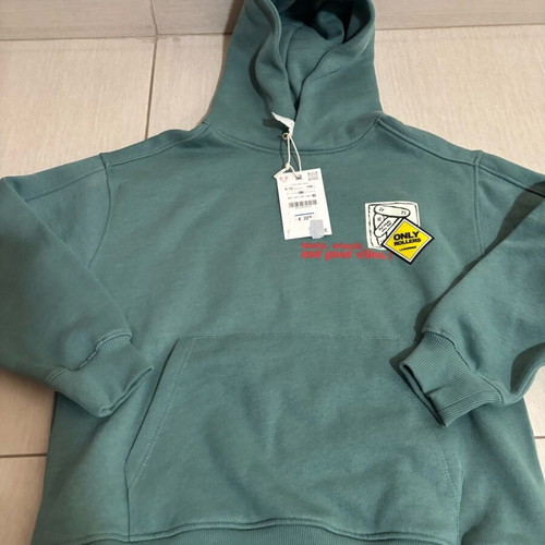 Zara kids sweatshirt new with tags, green, size 140 cm