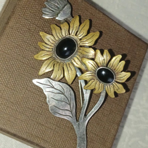 Vintage brooch with silver 925 and bronze sunflowers, handmade, used