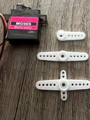 Servo horns για MG90S και MG996R, καινούργια, σετ 12 τεμαχίων