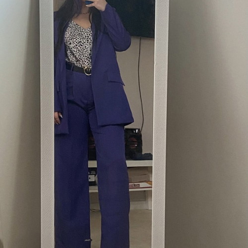 Satin top with chain straps like new