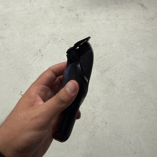 Wahl Vapor 8500 RPM zero gap hair clipper like new