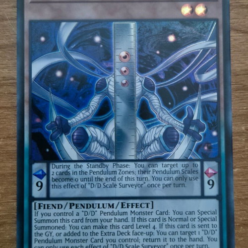 D/D Scale Surveyor Yu-Gi-Oh! card near mint, 1st edition