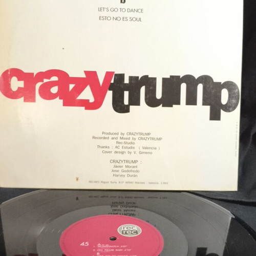 Crazy Trump record used, good condition