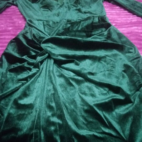 Velvet dress green cypress one size new with gloves