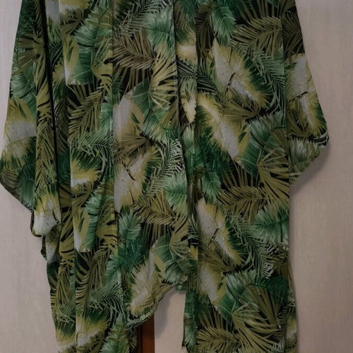Summer kimono like new, green leaves, airy
