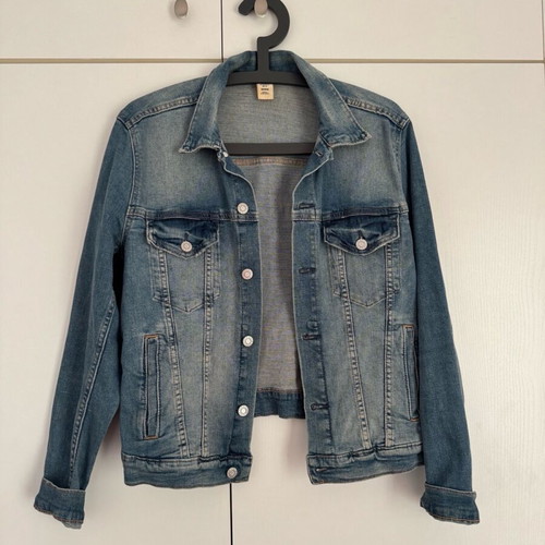 Jean Jacket H&M blue like new, size large