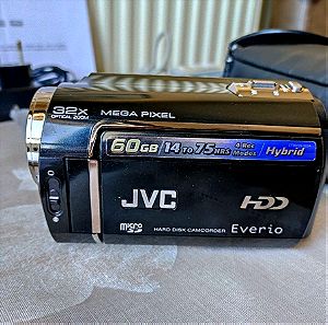 Βιντεοκάμερα JVC Everio GZ-MG465 BE, σκληρού δίσκου 60GBκαι 32X OPTICAL ZOOM. Με τηλεχειριστήριο , θήκη, βιβλίο οδηγιών και όλα τα παρελκόμενα. Αγοράστηκε το 2011. Άριστη λειτουργία