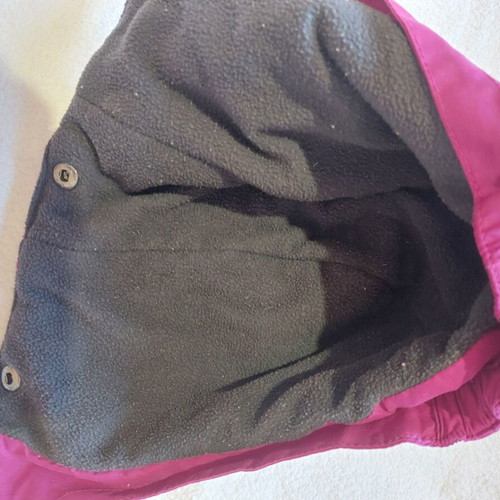Trespass jacket for girl 6-7 years like new, windproof and insulated