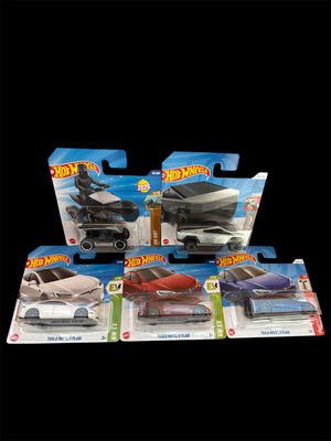 Hot Wheels Tesla set 1/64 new