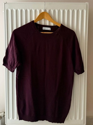 Tshirt Bershka Medium burgundy knit 100% cotton like new