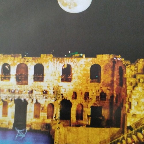 Set of 4 books Ancient Theaters, Shipwrecks and Sea Bottom, Castle Towns, Caves like new