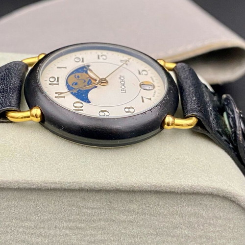 Le Cachot women's quartz Swiss made moonphase watch like new