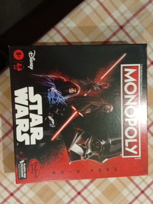 Monopoly Star Wars used