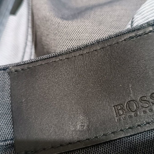Boss men's pants gray size 31/32