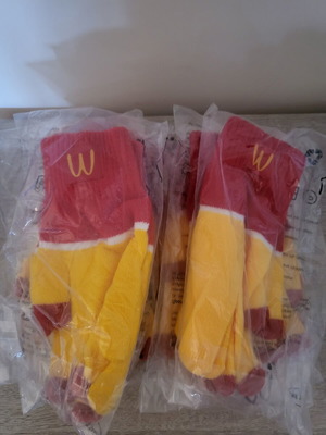 McDonalds children's gloves, pack of 8, new
