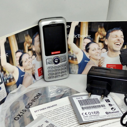 Sharp GX15 Vodafone vintage mobile phone like new, 2004 model