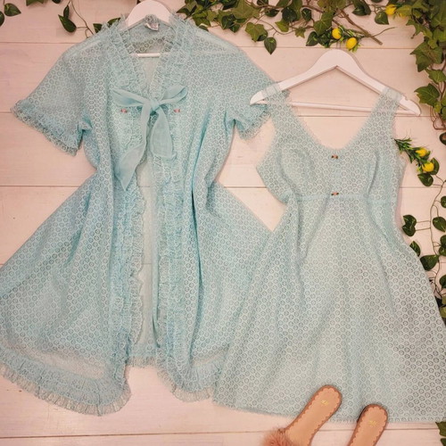 Vintage and secondhand lingerie mix 20kg, easy-wear, robes, nightgowns