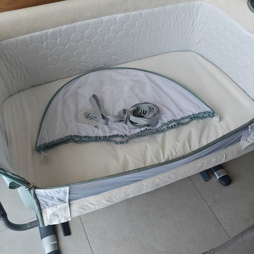 Kikka Boo Bonne Nuit baby cot with Thales Greco Strom mattress like new